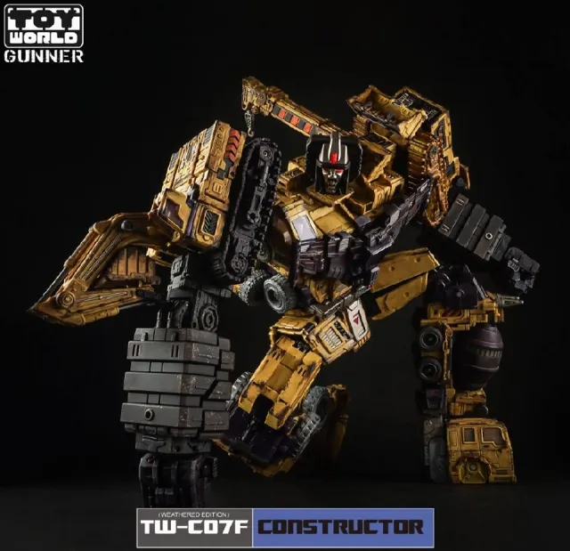TW-C07F Yellow Constructor Weathered Edition Limited Edition Gift Set | Toyworld
