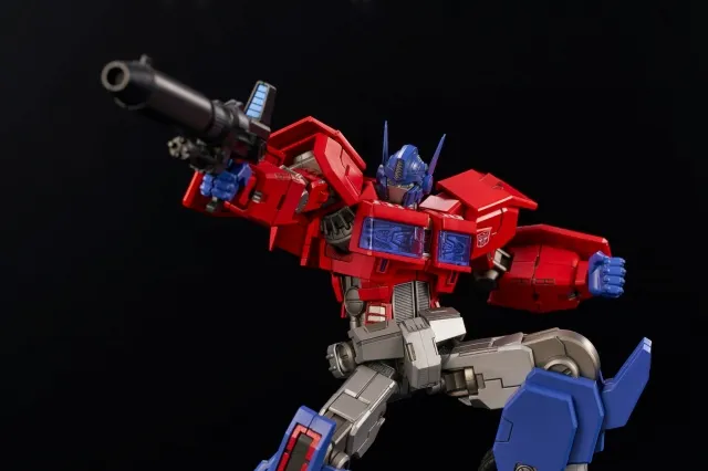 03 Optimus Prime IDW Version Model Kit | Transformers Furai Model | Flame Toys