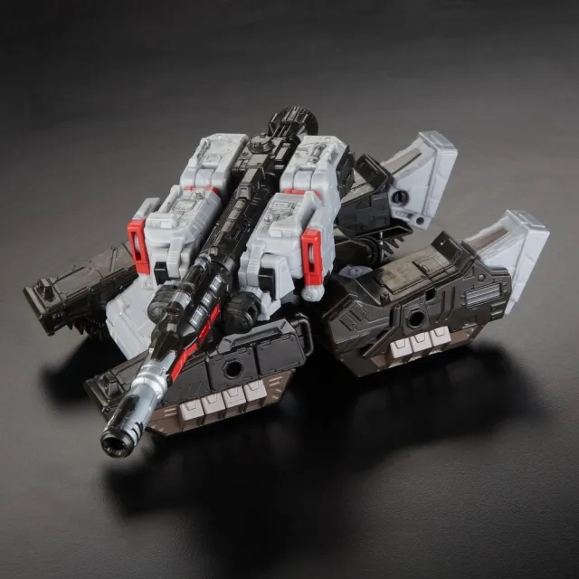 WFC-S12 Megatron Voyager Class | Transformers Generations War for Cybertron Siege Chapter