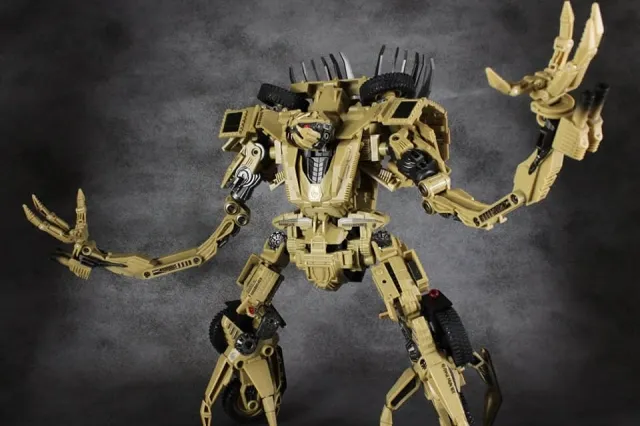 GOD-09 Steel Claw | TF DreamFactory