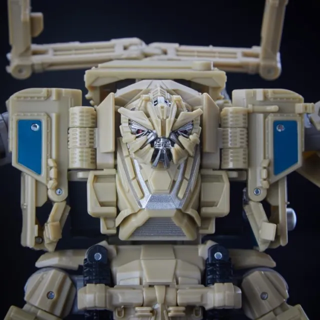 33 Bonecrusher Voyager Class | Transformers Studio Series | Transformers: The Movie