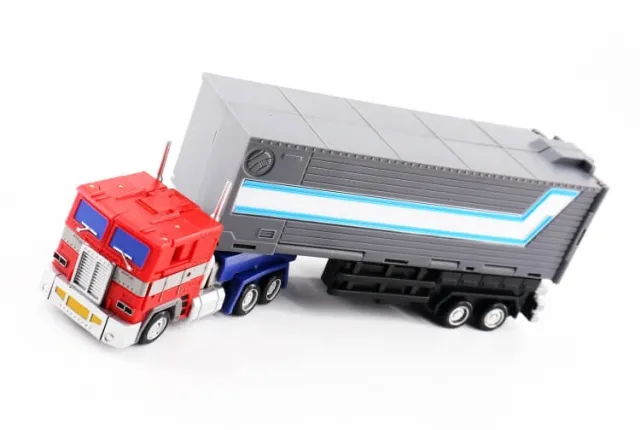 MS-B18 Light of Justice | Magic Square