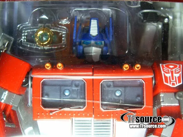 Optimus Prime 20th Anniversary Edition | Transformers Masterpiece