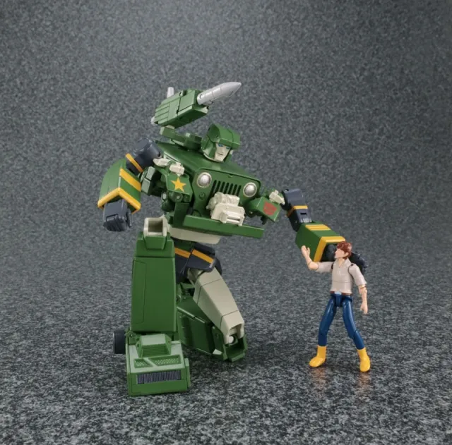 MP-47 Hound | Transformers Masterpiece