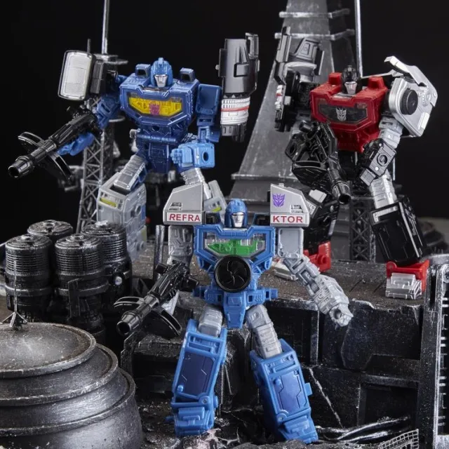 Refraktor Reconnaissance Team Exclusive Three Pack Deluxe Class | Transformers Generations War for Cybertron Siege Chapter