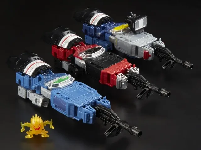 Refraktor Reconnaissance Team Exclusive Three Pack Deluxe Class | Transformers Generations War for Cybertron Siege Chapter