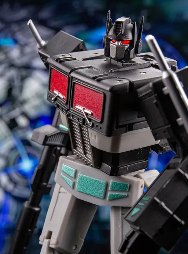 MS-B18B Light of Justice Black Version | Magic Square