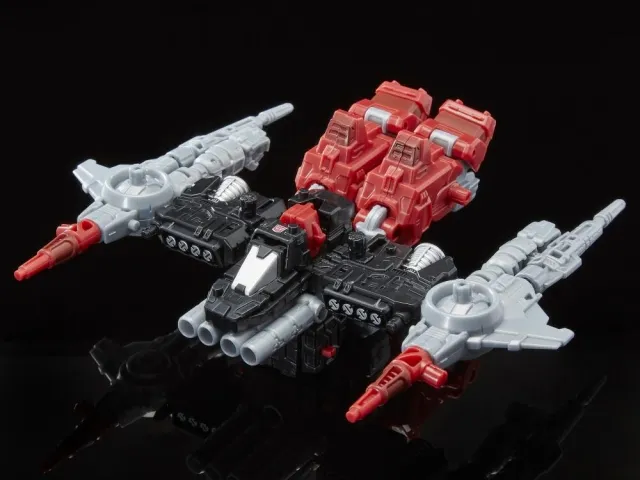 WFC-GS04 Powerdasher Cromar Deluxe Class | Transformers Generations Selects War for Cybertron Siege