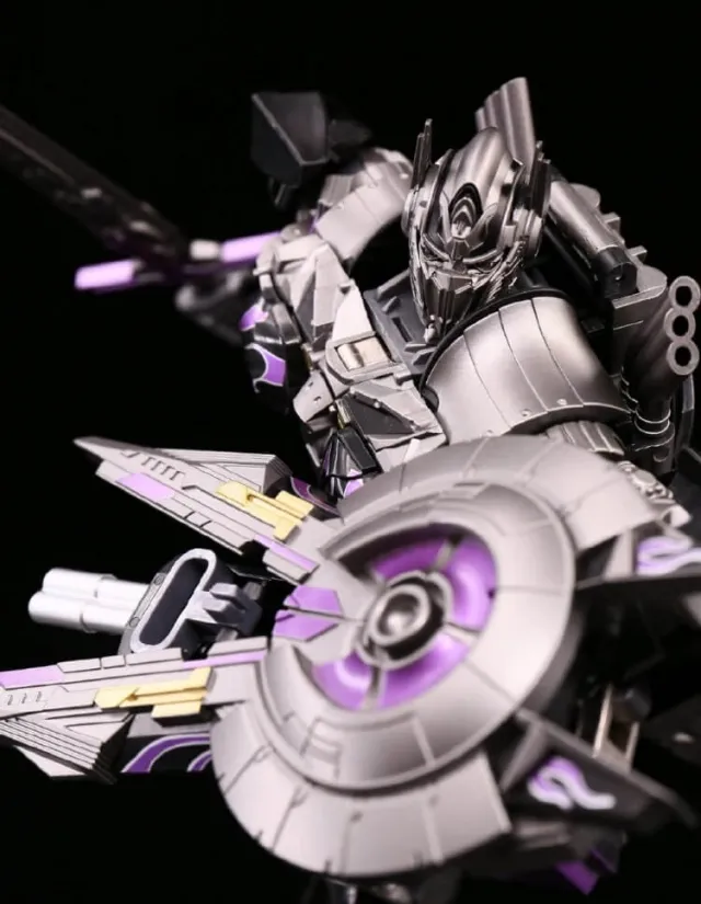 R-02V Challenger Purple Version | Unique Toys