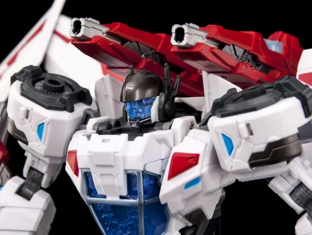 MTCD-01 Striker Manus and MTCD-05 Buster Skywing Set of 2 | MakeToys | Cross Dimension