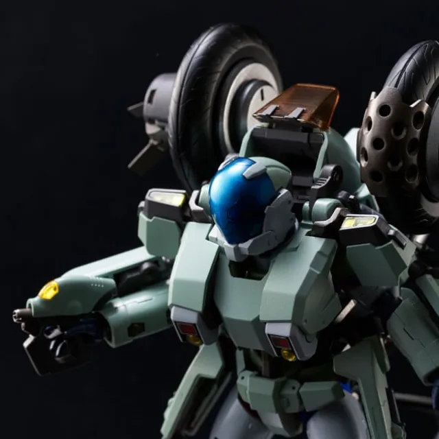 Genesis Climber Mospeada RIOBOT VR-052T Rei - 1/12 Scale Figure