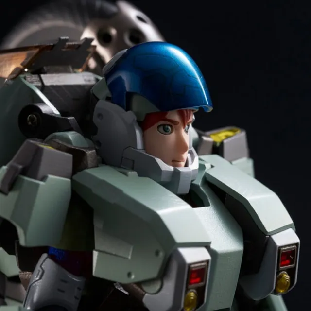 Genesis Climber Mospeada RIOBOT VR-052T Rei - 1/12 Scale Figure