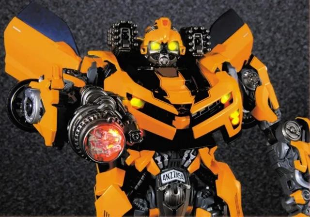 MPM-2 Bumblebee | Transformers Masterpiece Movie Series