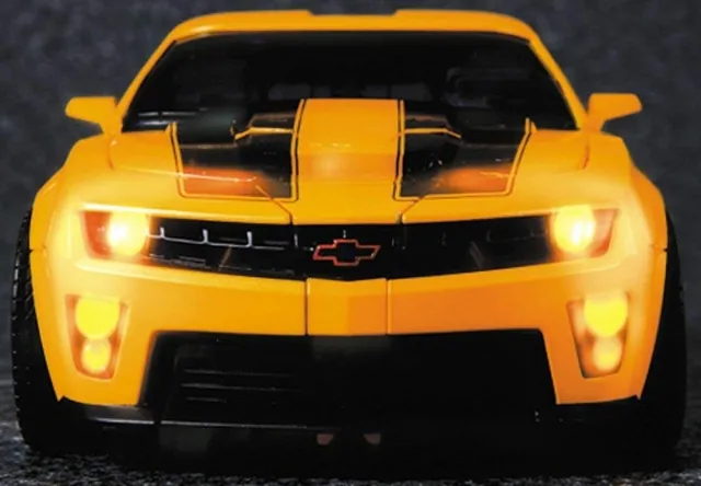 MPM-2 Bumblebee | Transformers Masterpiece Movie Series