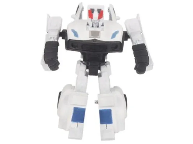 Prowl Legends Class |  Hasbro Transformers Reveal the Shield