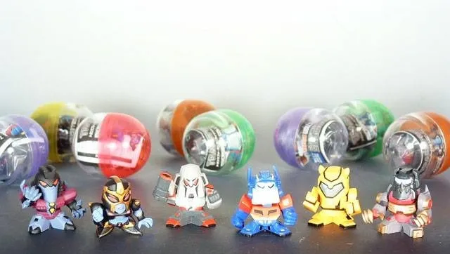 Capsul Toy Random Single Figure | Japanese Transformers Animated
