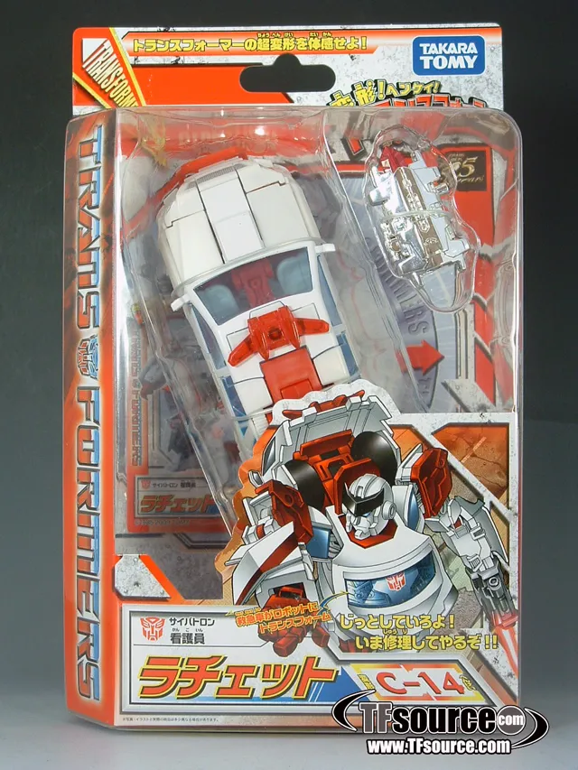 C-14 Ratchet  | Transformers Henkei Classics