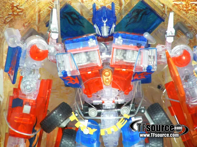 Leader Class Crystal Optimus Prime Family Mart Prize A | Transformers 2 ROTF Revenge of the Fallen