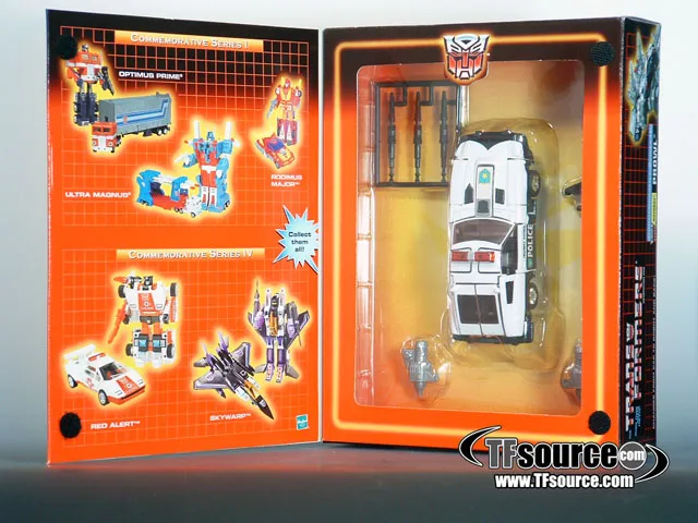 Transformers G1 Prowl | The Transformers Generation One Commemorative Series