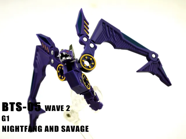 BTS-05 Nightfang and Savage | BTS Toy