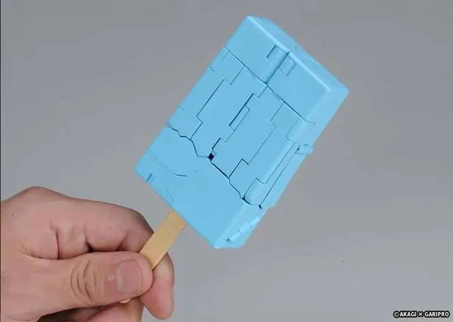 Gari-Robo Kun Soda Transforming Popsicle Limited Edition | Transforming Popsicle