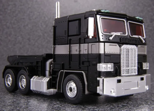 MP-10B Black Convoy | Transformers Masterpiece