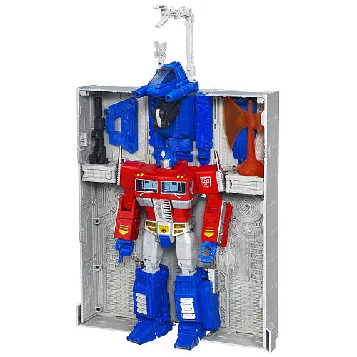 Optimus Prime with Trailer | Transformers Masterpiece