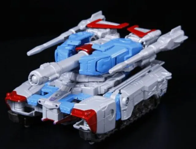 Starscream e-hobby Exclusive | Transformers Cloud