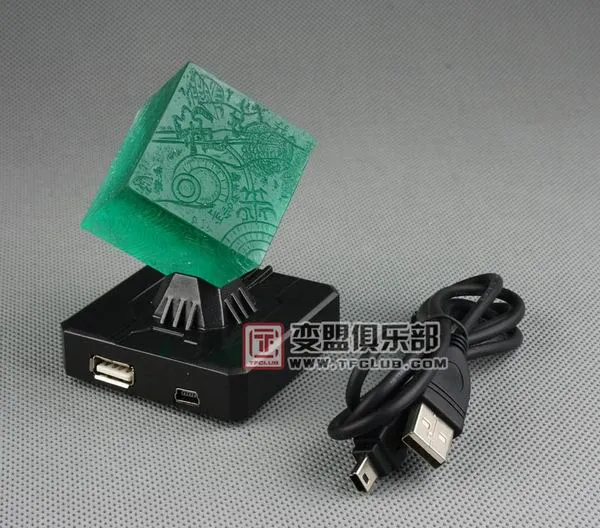 TFC-002R Illuminated Spark Cube and USB Base | TFC Toys