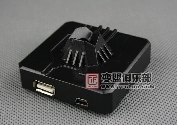 TFC-002R Illuminated Spark Cube and USB Base | TFC Toys