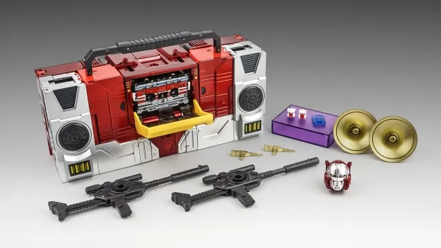 Transistor Metallic Version and HiFi | KFC Toys