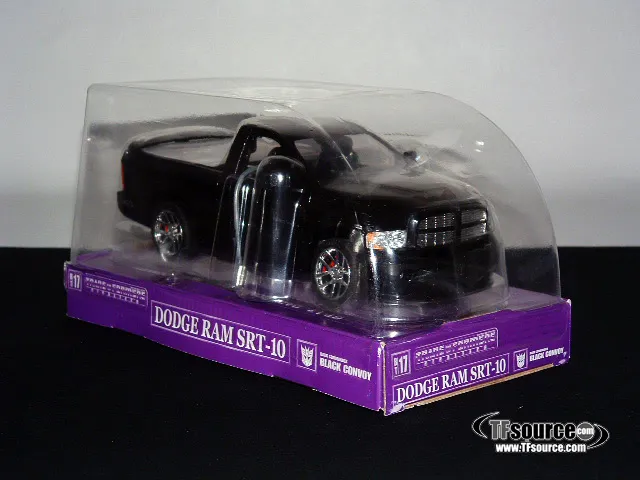 BT-17 Black Convoy Wonderfest Exclusive | Dodge Ram SRT-10 | Transformers Binaltech