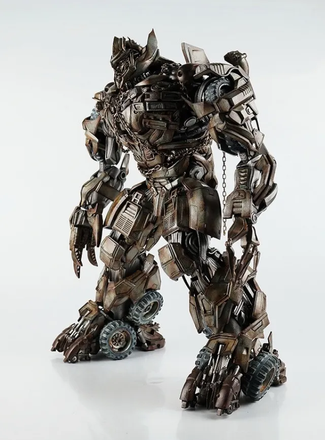 Megatron Collectible Figure Premium Scale Collectible Figure | Transformers Transformers: Dark Of The Moon | threezero