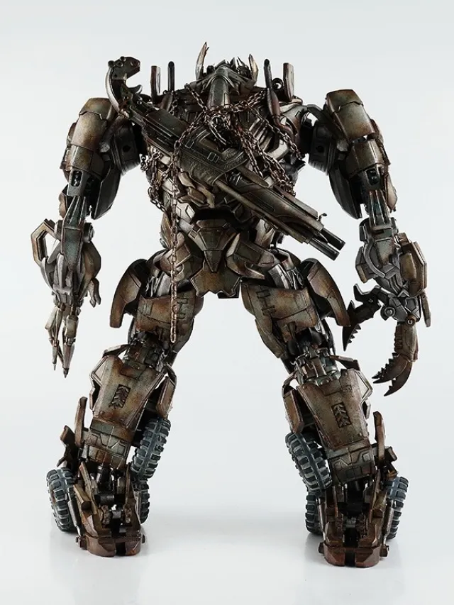 Megatron Collectible Figure Premium Scale Collectible Figure | Transformers Transformers: Dark Of The Moon | threezero