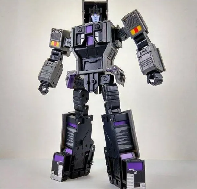 BCS-01 Lonewolf | Bold Forms