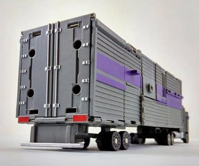BCS-01 Lonewolf | Bold Forms