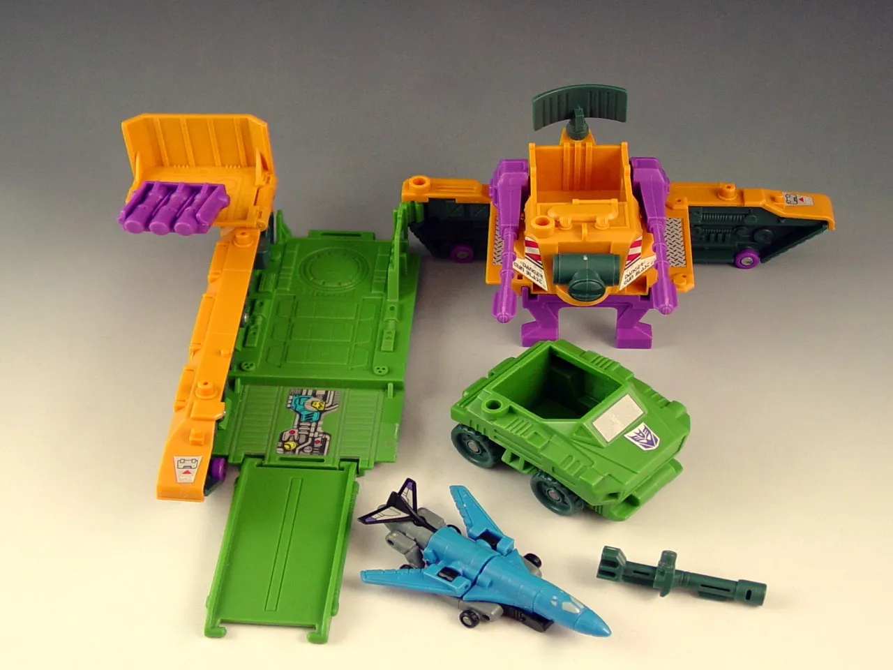 Anti-Aircraft Base Blackout and Spaceshot Micromasters Vintage Transformers G1