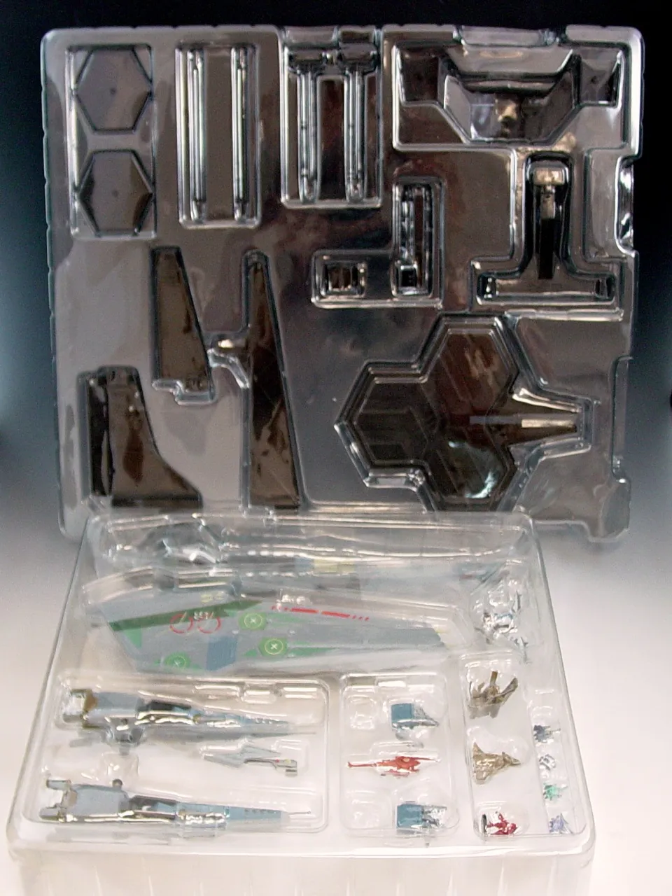 Bandai - Macross Frontier - DX Chogokin Macross Quarter - MIB - 100% Complete