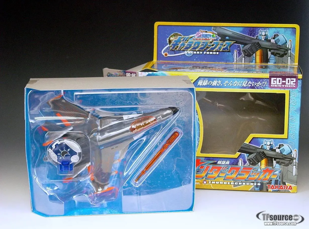 GD-02 Thundercracker Deluxe Class | Transformers Galaxy Force Cybertron