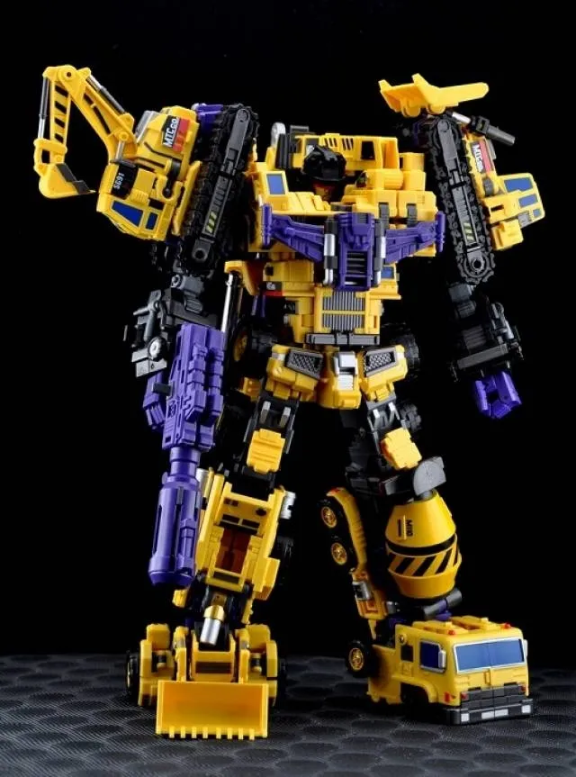 MTCM-01 DX Yellow Giant Set of 6 Pieces Gift Set | MakeToys | Mtcombiner