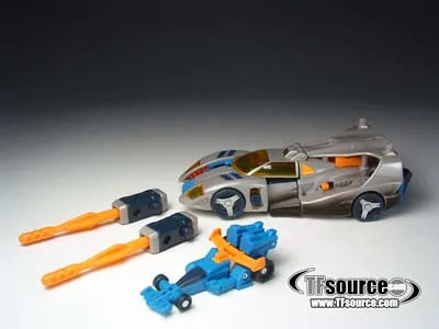Blurr and Incinerator Super-con | Transformers Armada
