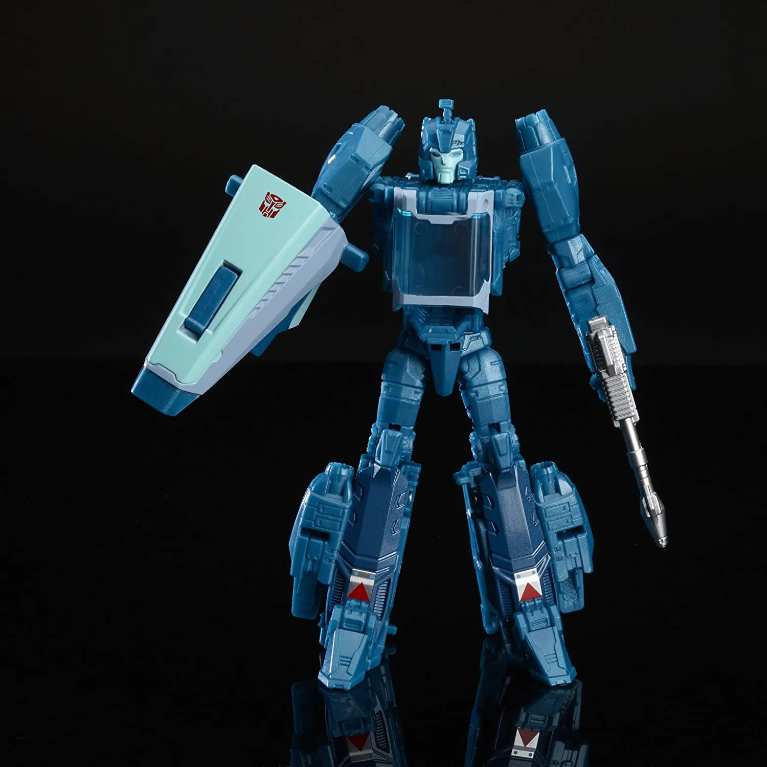 Blurr and Hyperfire Deluxe Class  | Transformers Generations Titans Return
