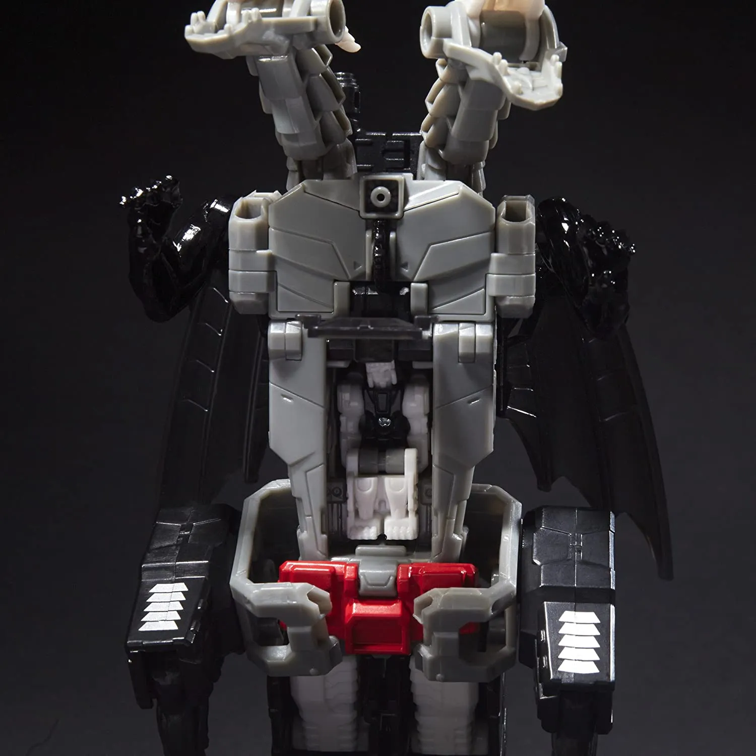 Twinferno with Daburu Deluxe Class  | Transformers Generations Titans Return