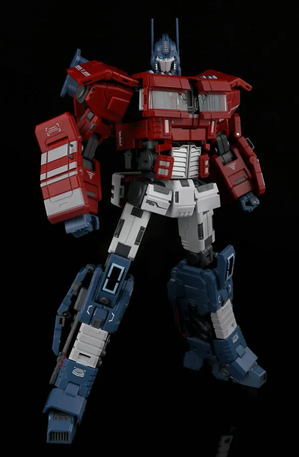 GDW-01 Ultra Maxmas | GCreation
