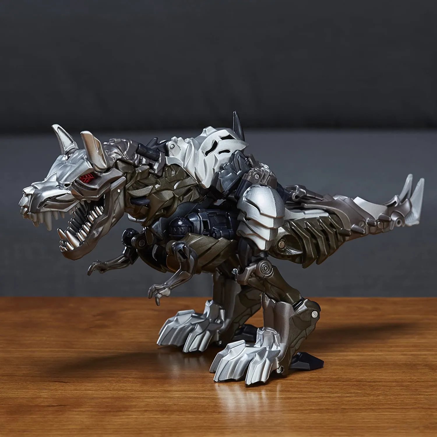 Voyager Class Grimlock Premier Edition | Transformers the Last Knight