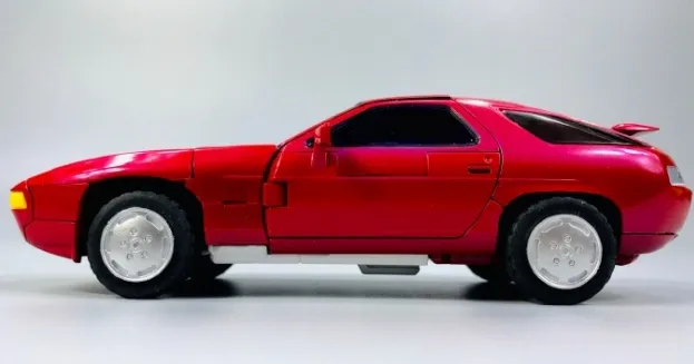 D15 Kukinski | DX9 Toys Attila Combiner