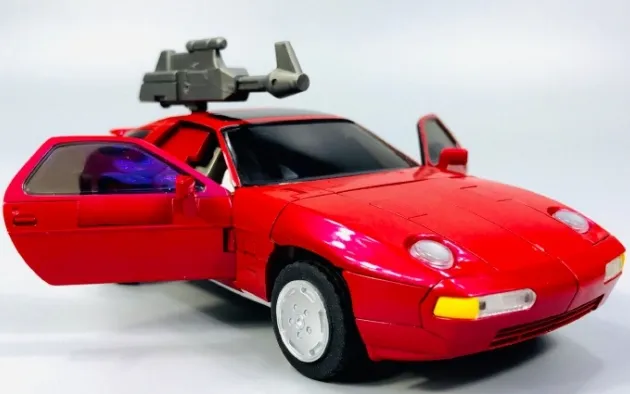 D15 Kukinski | DX9 Toys Attila Combiner