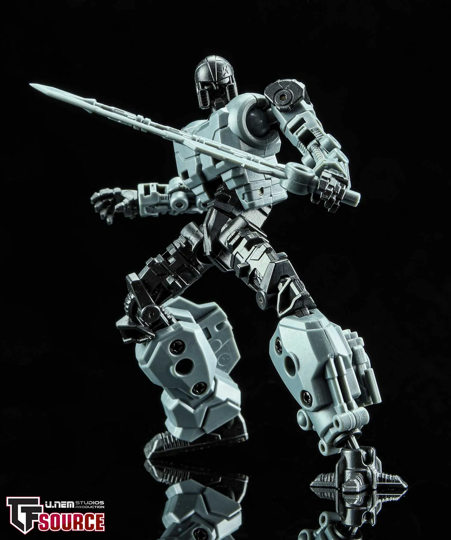 MM04A The Prospect Accesory Pack Black Version | The Unrustables Cybertech Series | Mayhem Mechanics