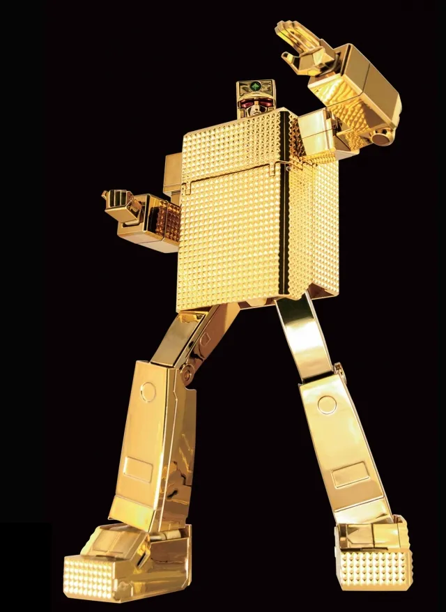 P+01 Gold Lightan | Pose Metal Series