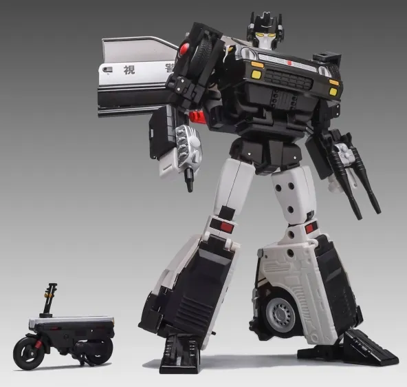MX-17T Taiho | X-Transbots